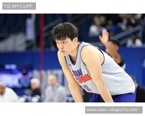 杨瀚森出战19分钟表现出色赛场是检验水平提升的最佳舞台