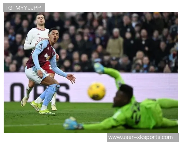 霍伊伦在弧顶位置转身抽射被门将精彩扑救，射门角度极佳但未能破门